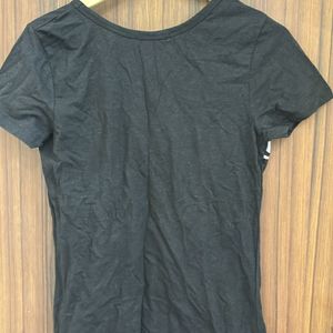 Long Black Round Neck Tshirt