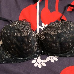 Padded Bra 34C