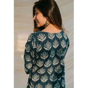 Girls Trending Rayon Printed Short Kurta