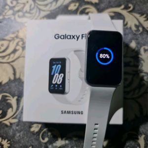 SAMSUNG Galaxy Fit3 Watch