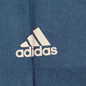 Adidas Tshirt For Men Size XL