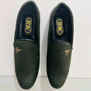 New Velvet Men's Loafer Shoes