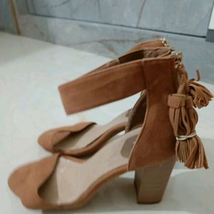 Tan Heels