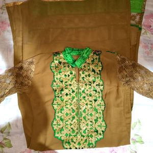 Dijon & Green Salwaar Suit Embroidery