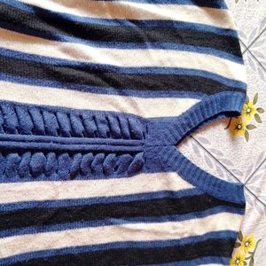 Striped V- Neck Knit Woolen Top