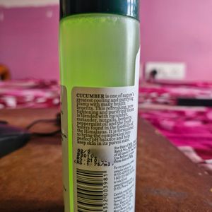 Biotique Cucumber Pore Tightening Face Toner