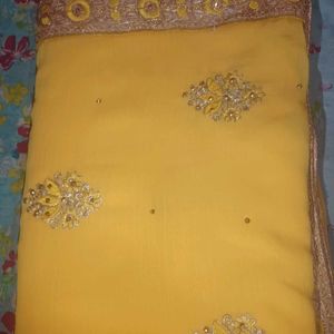 Yellow Chiffon Saree💛