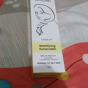 Foxtale Mattifying Sunscreen SPF 70 PA++++