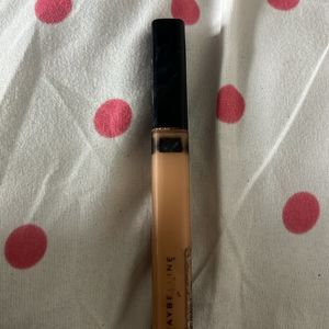 Maybelline Concealer Shade: 30 Honey