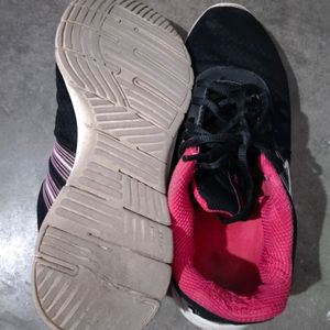 Sports Shoes For Women