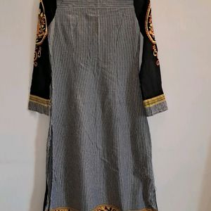 Folklore Kurti