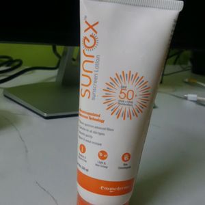 Sunrex Sunscreen Lotion SPF 50 & PA+++