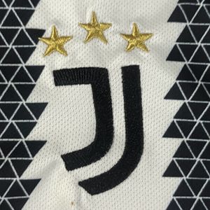 Adidas Juventus Home Jersey 2022/23