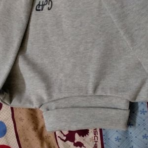 Just 450/-New Streachable Sweatshirt.