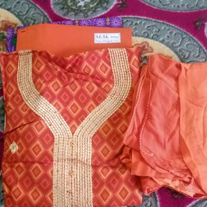 NEW NEVER USED ORANGE 🍊 KURTA, PANT, DUPPATA SET