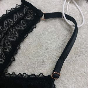 《WITH PRICE TAG🖤SAVANA SEXY BLACK BRA 🖤