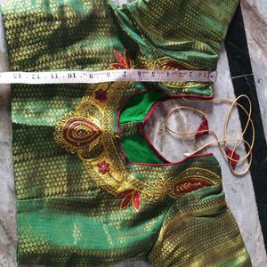 Pink And Parrot Green Pattu Saree.