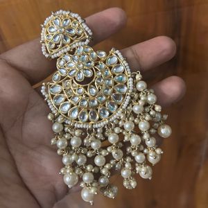 Kundan And Pearl’s Earring