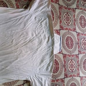 Kingsons White T-Shirt Used