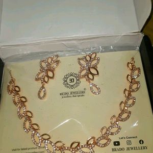 Rose gold Nackles Set With Earings