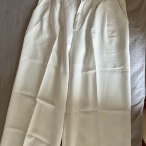 White Korean pants