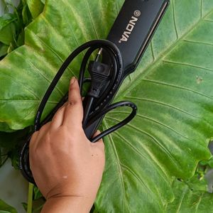 Nova Ceramic Hair Straightner