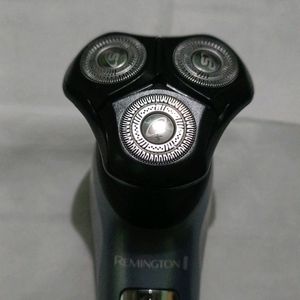 Remington Hyper Flex Series XR1330 Rotary Shaver