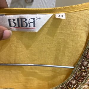 Mustard Kurta With Embroidery