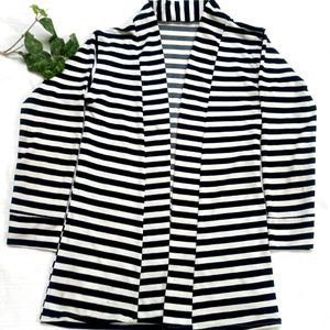 Shrug Black Nd White For Womens