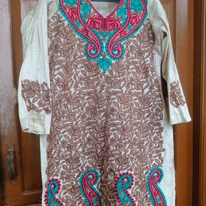 Kashmiri Kurti