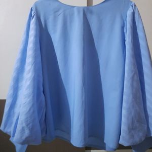 Nichii ballon sleeves top