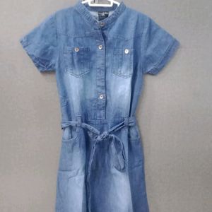 Girl's Denim Dress 6-8 Years