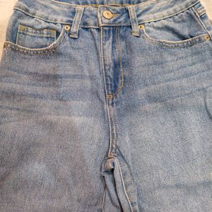 Ribbed Straight Fit Jeans For Girls