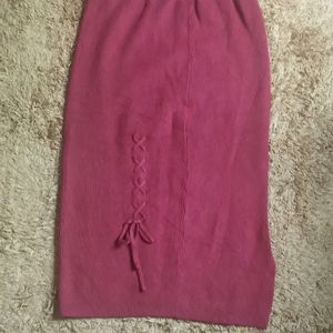 Rib Knit Skirt. Strechable