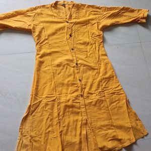 Decent Kurtas For Women