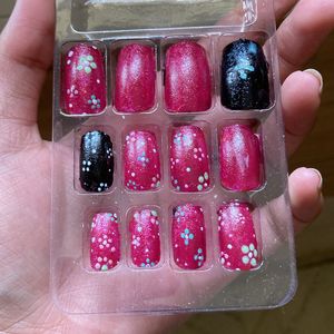 Press On Nails (Floral Design)