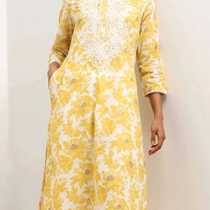 Floral Embroidered Yellow Kurta