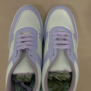 Casual Women's Sneaker