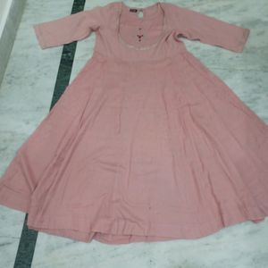 Zuri pink cotton anarkali kurta. size is M. pls re