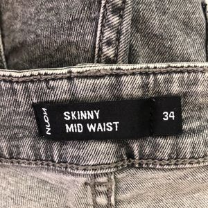 Grey Faded Jeans(Women’s)