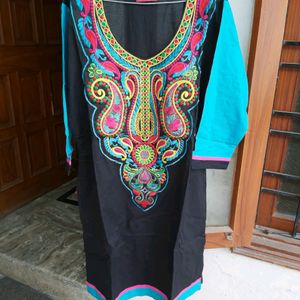 Shree Embroidered Kurta