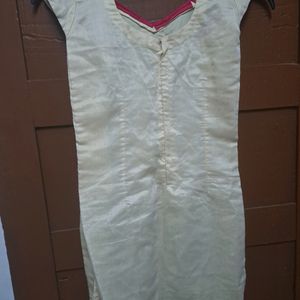 Embroidered Kurthi