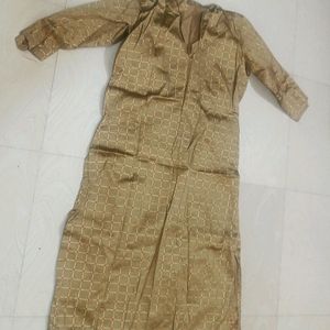 Beautiful Checker Saree Kurti _Golden