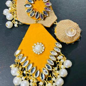 Fancy Paral Party Wear Have Long Size Earrings