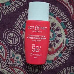 Dot and Key Tinted Sunscreen Shade 01 Porcelain