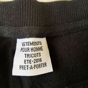 Vetements Sweat Shirt