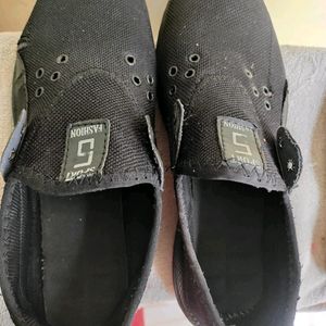 Men's Black Shoes