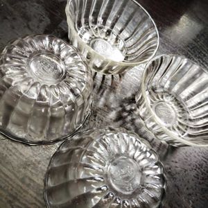 Glass Bowls Set Of 4