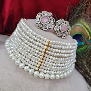 Premium quality shell pearl with beautiful earing