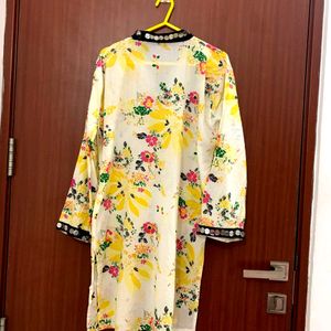 Beautiful Floral Kurta